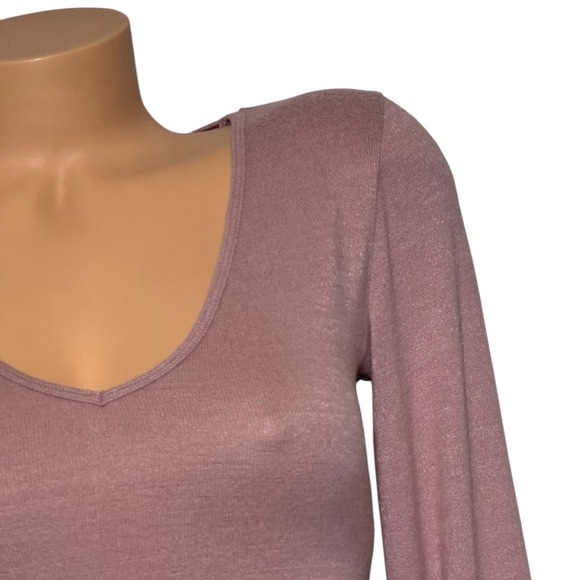 Abercrombie & Fitch Women's Size XS Long Sleeve V Neck Knit Bodysuit Mauve Top - Picture 2 of 11